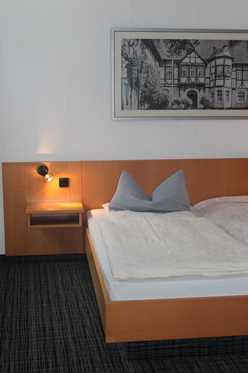 City Hotel Эйзенах Экстерьер фото
